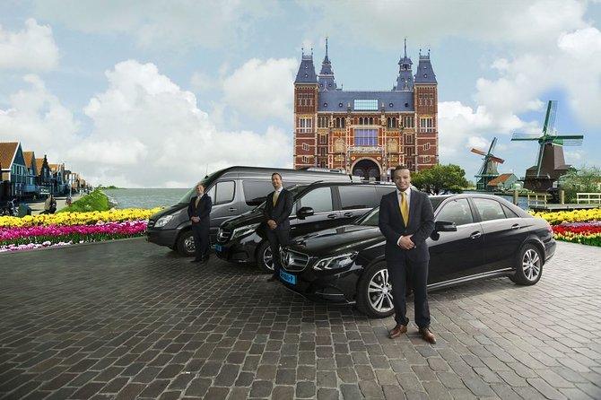 1-15pers Taxi/Bus Transfer Amsterdam Airport to Rotterdam Airport - Comfortable and Convenient Door-to-Door Transfer Between Two Major Airports