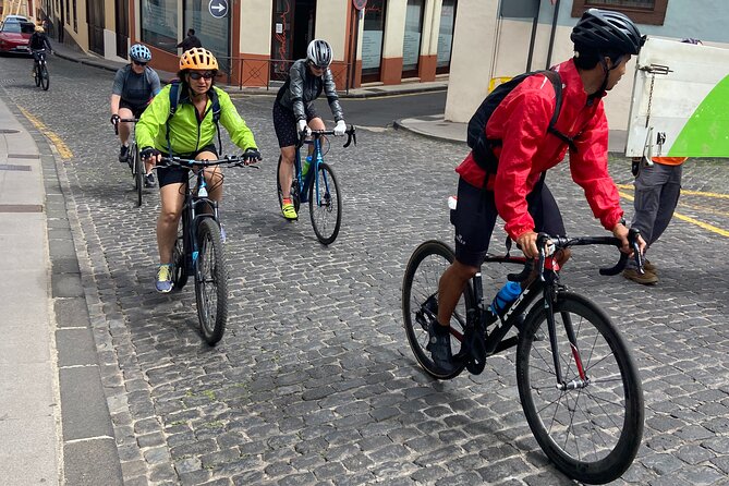 1/2 day guided roadbike tour - Key Points