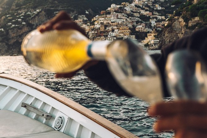 1.5-Hour Amalfi Sunset Cruise Private Tour with Prosecco - Scenic Highlights: Positano and the Amalfi Coast