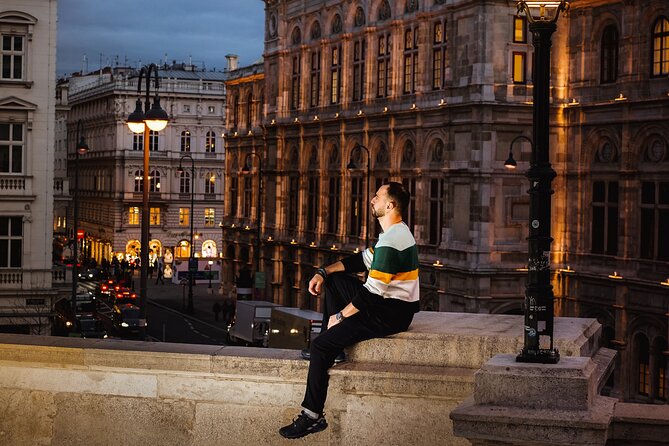 1.5 Hour Cinematic Style Portrait Photoshoot and Tour in Vienna - The Hofburg Palace for Iconic and Lifestyle Shots