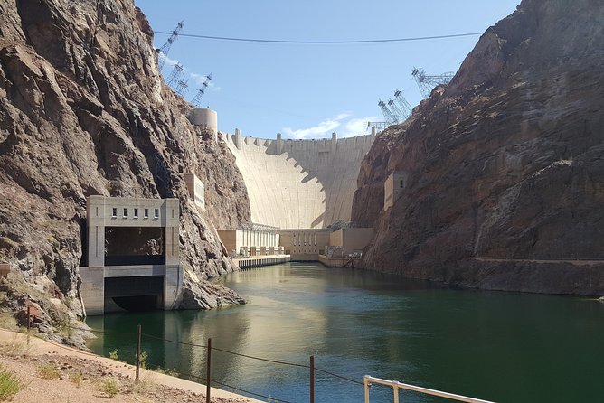 1.5-Hour Guided Raft Tour at the Base of the Hoover Dam - Exploring the Black Canyon of the Colorado River