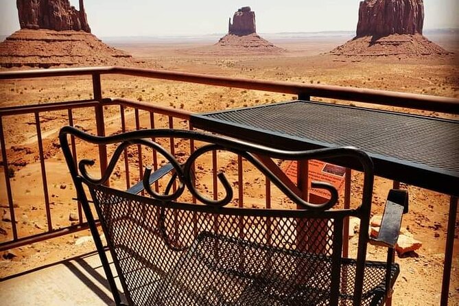 1.5 Hour Jeep Tour in Monument Valley - Exploring the Stops: Landmarks and Photo Opportunities