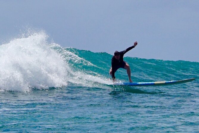 1.5-Hour Semi Private Surfing Lesson in Honolulu - The Location: Waikiki Beach in Honolulu