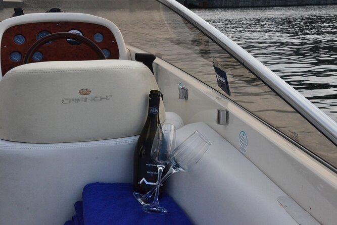 1.5 Hours Private Tour of Lake Como - The Glamour of Celebrity and Film Locations