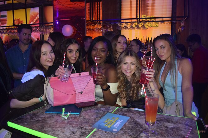 1 Big Night Out Weekday Pub Crawl - The Venues and Vibe of Each Stop