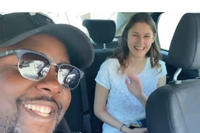 1.Cape Town Airport Transfer (&Private tour trips during yo Stay) - Highly Praised Service with Consistent 5-Star Ratings