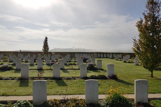 1 day Canadian WW1 private tour including Vimy Ridge - Lunch Break in La Boisselle or Pozières