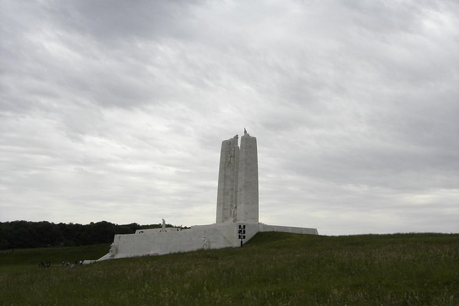 1 day Canadian WW1 private tour including Vimy Ridge - What Sets This Tour Apart