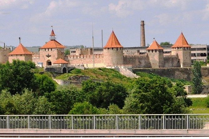1 DAY from Moldova:City Tour Chisinau -Transnistria SOVIET TOUR - The Unique Atmosphere of Tiraspol and Tighina Fortress