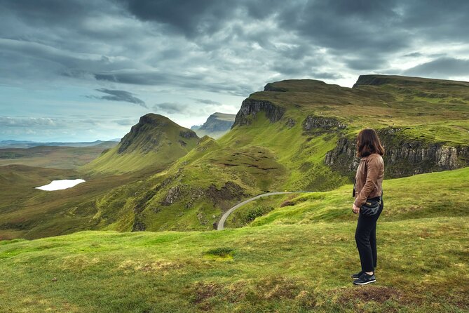 1 Day Isle of Skye and Scottish Highlands Tour - Visiting Kilt Rock and Mealt Waterfall