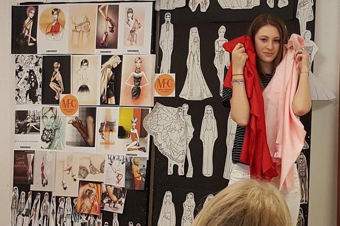 1-Day Personal Fashion Styling Course for Women - The Drinks Discussion: Unwinding and Sharing Insights