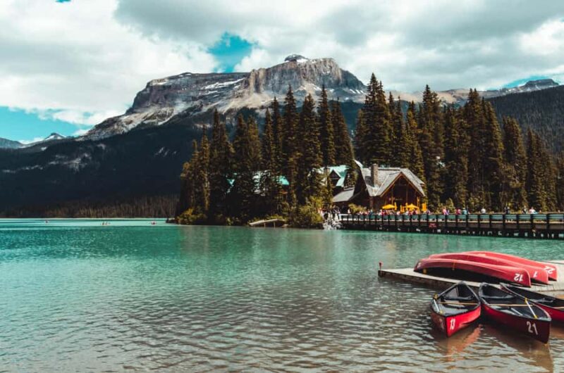 1-Day Private Premium Banff Tour: Lakes, Falls and More - Riding the Banff Gondola for Panoramic Views