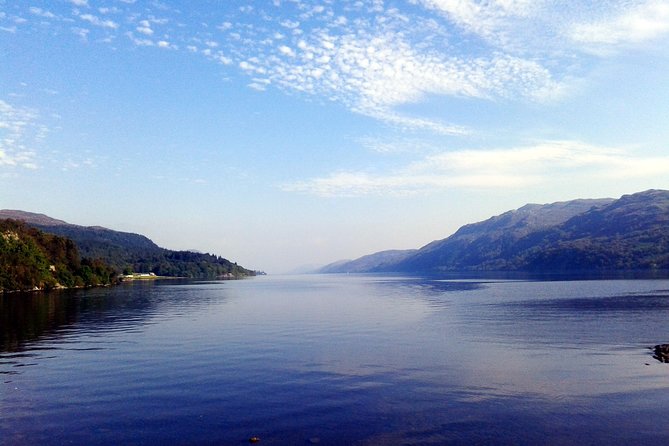 1-day Small Group Loch Ness Discovery Tour from Glasgow - Expert Guides and Comfortable Transportation