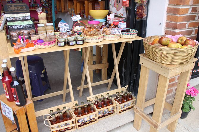 1 Day Tour to Zacatlán and Chignahuapan from Mexico city - Exploring Zacatlán’s Artistic Murals and Main Square