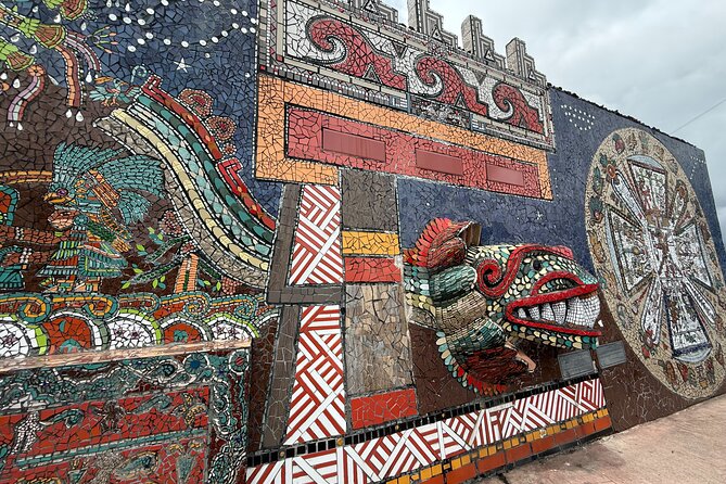 1 Day Tour to Zacatlán and Chignahuapan from Mexico city - The Charm of Laguna Chignahuapan and the Basilica