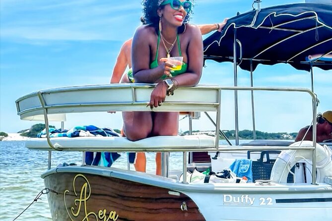 1 Hour and 30 Minutes Island Sightseeing Cruise on the Sound - A highly praised boat and positive review