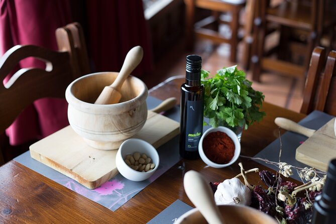 1 Hour and Half Mojo Sauce Workshop With Winery Tour - The Scenic Setting of El Sauzal Vineyards