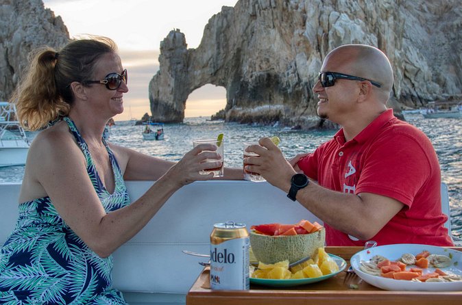 1 Hour Cabo Highlights on a 33ft Luxury Yacht - The Experience on the Water: Pacing and Group Size