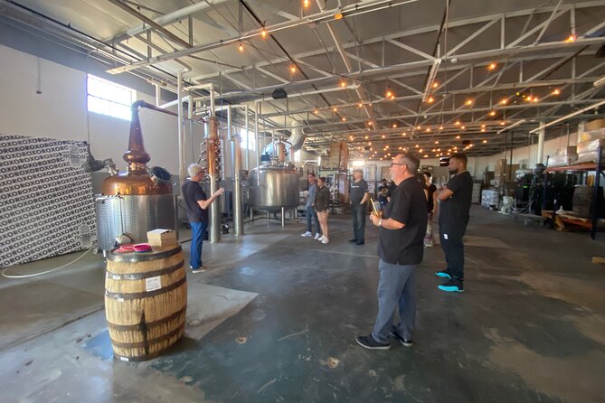 1-Hour Distillery Tour & Tasting in Dallas - The Elegant Tasting Lounge and Its Artful Setting