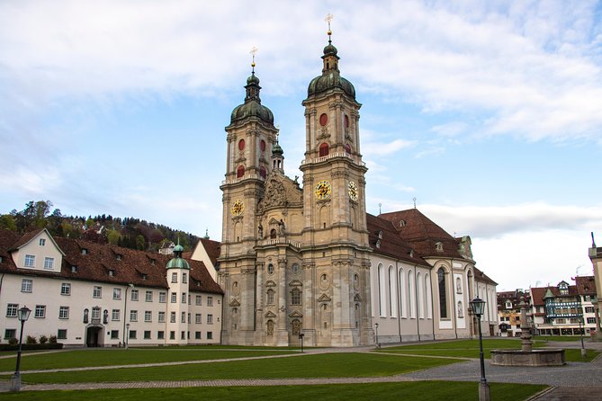 1 Hour Express Walk of St. Gallen with a Local - Explore St. Gallen in Just One Hour with a Local Guide
