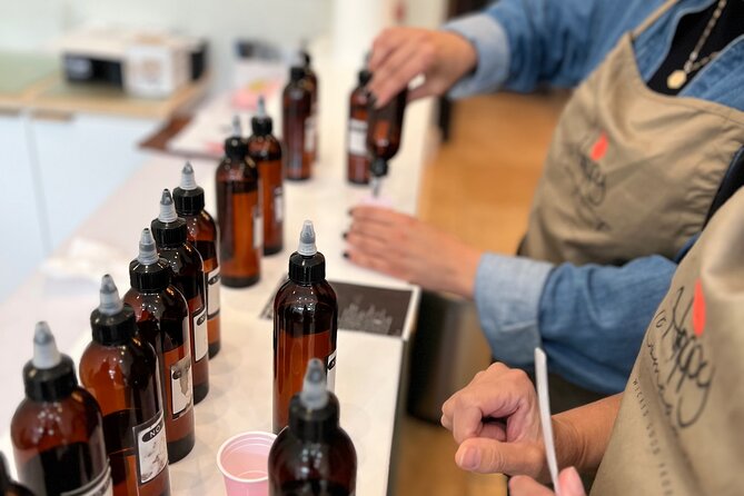 1 Hour Guided Candle Making - The Candle Decorating and Personalization Options