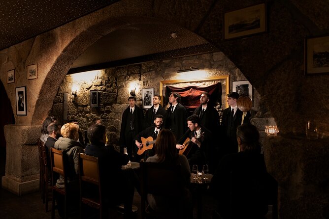 1-hour Intimate Fado Concert in a Typical Venue - Key Points