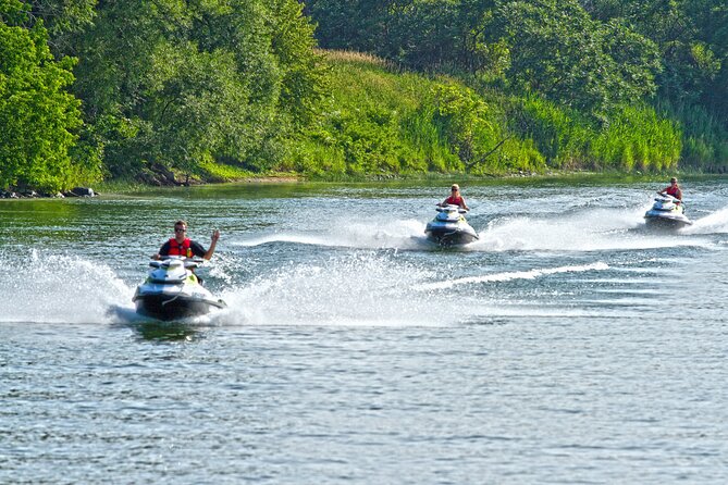 1-Hour Jet Ski Guided Tour  Explore Montreal Waterways in Style! - Experience Level and Physical Requirements