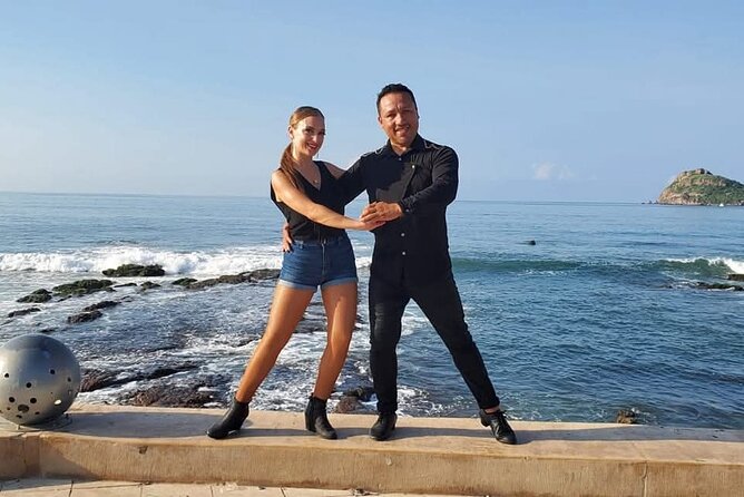 1 Hour Mazatlán Private Salsa Lesson with Partner Provided - The Flexibility and Accessibility of the Salsa Lesson