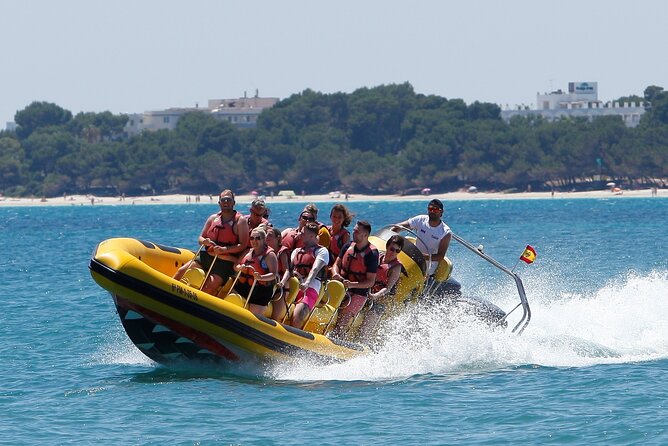 1 Hour of Adrenaline and Speedboat adventure in Alcúdia - The Guide: Captain Jeronimo’s Entertaining Approach