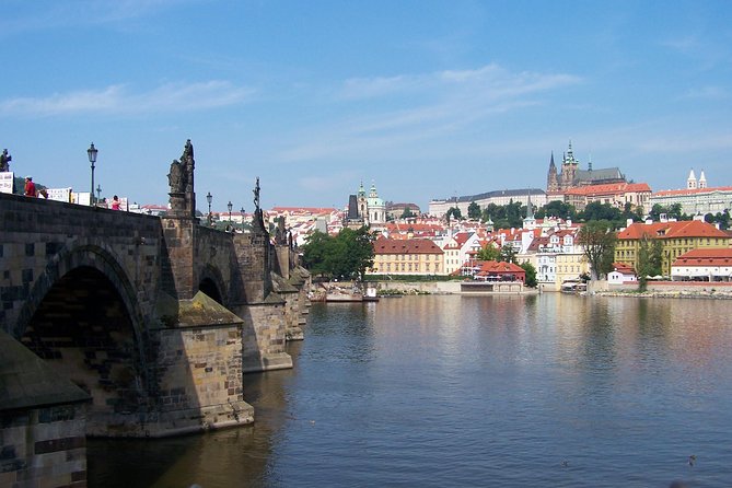 1 hour Prague Panoramic Vltava River sightseeing Cruise - Practical Tips for the Cruise