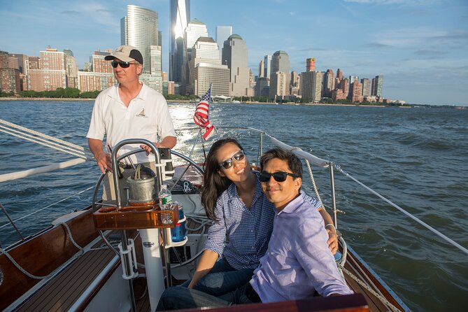 1 Hour Private Charter in New York Harbor for up to 6 people - Frequently Asked Questions
