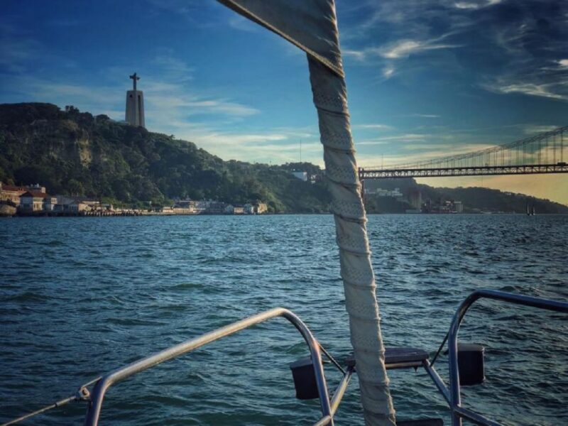1 Hour Private - Lisbon: Sailing Tour With Wine and History - Who Will Appreciate This Tour Most