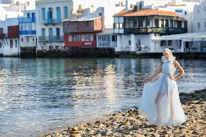 1 Hour Private Photo Session In Mykonos - Final Stop at the Paraportiani Church