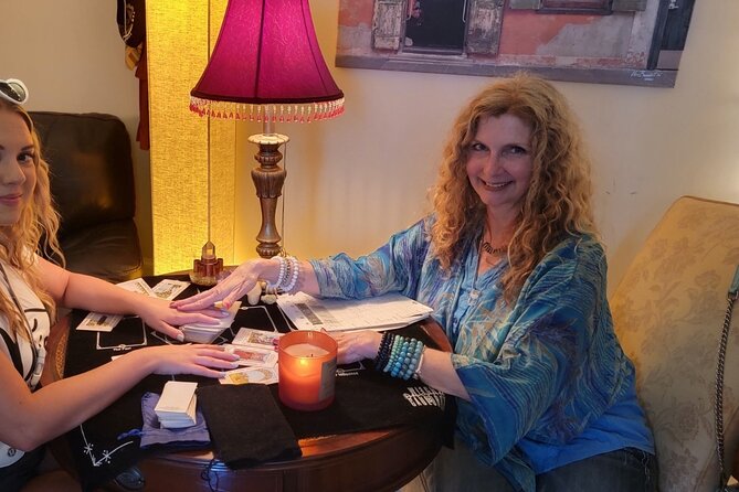 1 Hour Private Tarot Reading in Wilmington - Who Will Enjoy This Experience?
