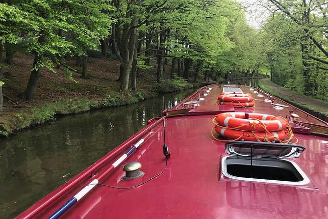 1-Hour Public Cruise - Explore North Yorkshire from the Water with a 1-Hour Public Cruise