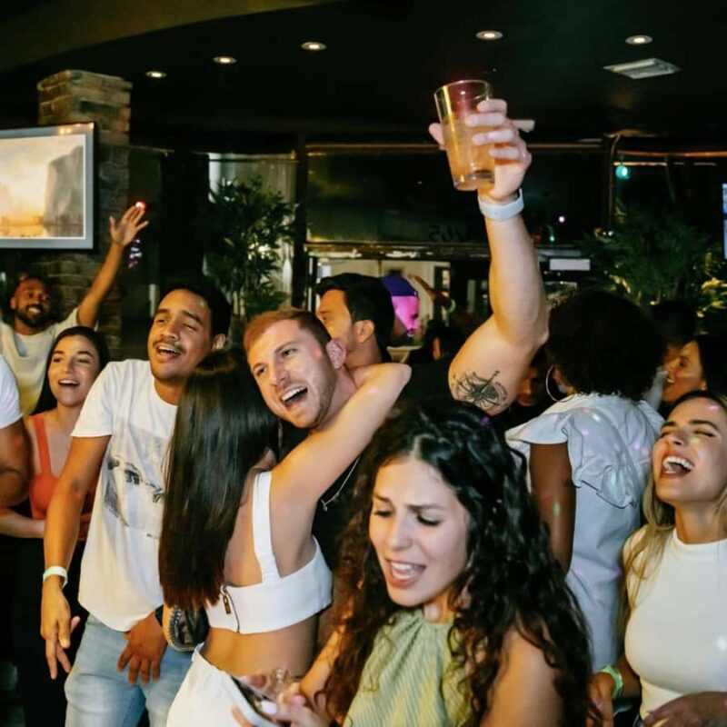 #1 Miami Pub Crawl + Clubbing Experience - The Atmosphere and Music at Each Stop