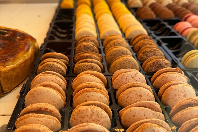 #1 Montmartre Pastries & Chocolate Food Tour with 6+ Tastings - Explore Montmartre’s Sweet Side for €88.93