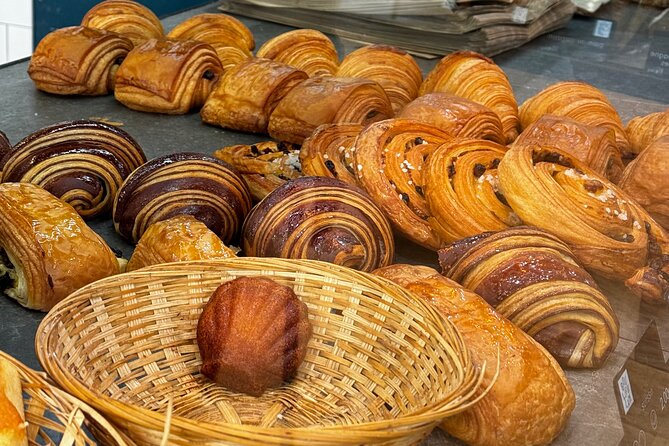 #1 Montmartre Pastries & Chocolate Food Tour with 6+ Tastings - Potential Limitations and Considerations