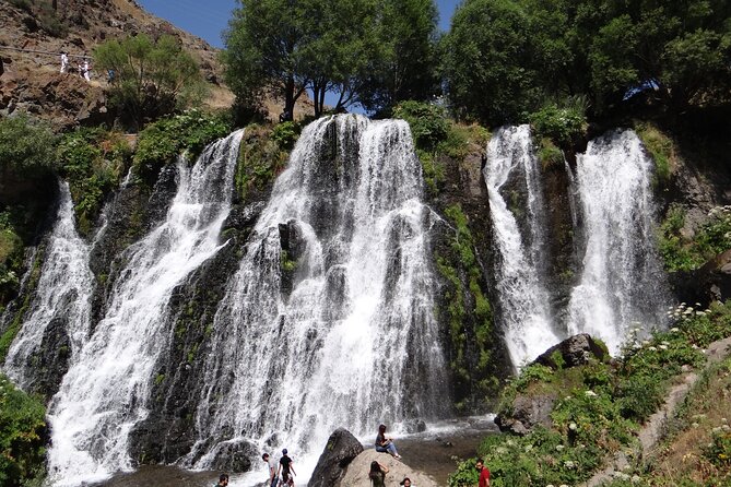 1 night 2 days to Tatev monastery - Day 2: Khndzoresk Swinging Bridge and Noravank Monastery