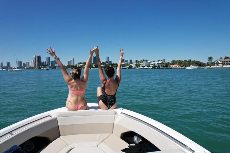 #1 Private Boat Tour and 1 Hour Free Jet Ski Rental in Miami - Comparing to Similar Miami Water Tours