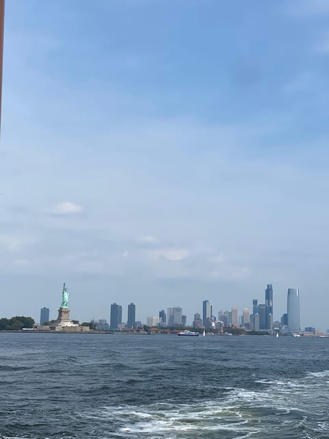 #1 Six Hour Bus Tour and Boat Ride By The Statue of Liberty - Stops at the 9/11 Memorial and One World Trade Center
