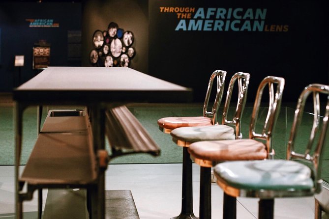 #1 Smithsonian American History Museum | Satisfaction Guaranteed! - The Guide’s Role in Creating a Memorable Experience