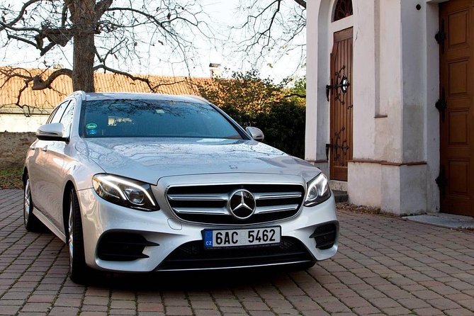 1-way Prague to Vilshofen private transfer - Mercedes Benz - up to 7 passengers - Who Will Benefit Most from This Transfer?