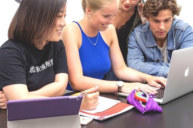 1 week intensive Spanish course + conversation workshop - Key Points