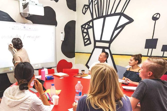 1 week intensive Spanish course + conversation workshop - What’s Included in the Package