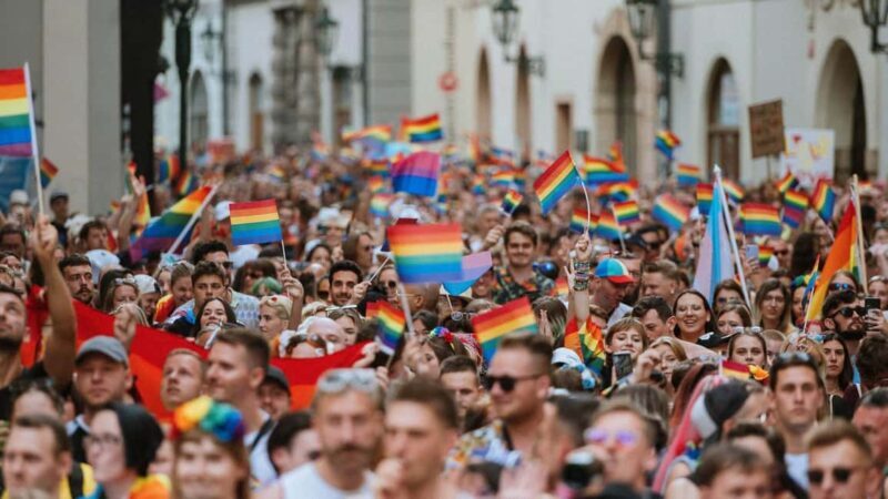 10-Day LGBTQIA Europe Tour: Amsterdam, Berlin and Prague - Berlins Dynamic Queer Culture and Historic Sights