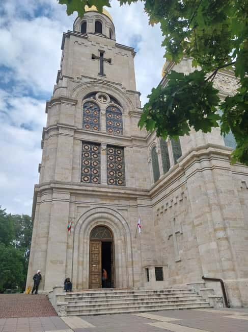 10 Essential Varna Experiences: The Complete Guided Tour - Exploring Varna’s Clock Tower and Main Square