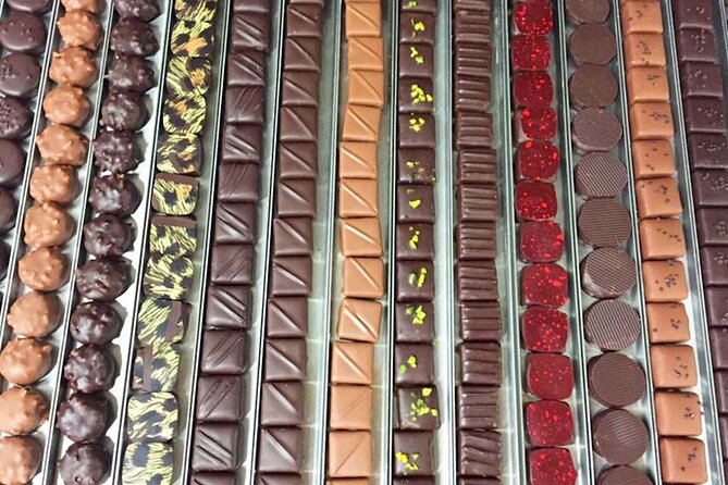 10+ tastings Gourmet Food & Wine Tour in the Heart of Paris - Finish with Award-Winning Brioche at Pralus