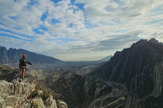 100-meter Virgin Rappel Cave with Certified Guides - Key Points