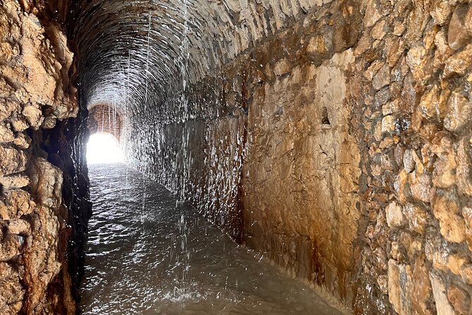 100% private tour to hotsprings Tolantongo from Mexico city - The Guides and Their Role in the Experience